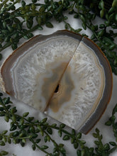 Load image into Gallery viewer, Large Tan Agate Book Ends