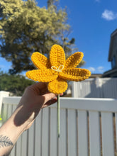 Load image into Gallery viewer, Lily - Single Stem
