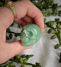 Load image into Gallery viewer, Green Aventurine Skull