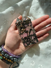 Load image into Gallery viewer, Rhodonite Point
