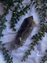 Load image into Gallery viewer, Smokey Quartz Point
